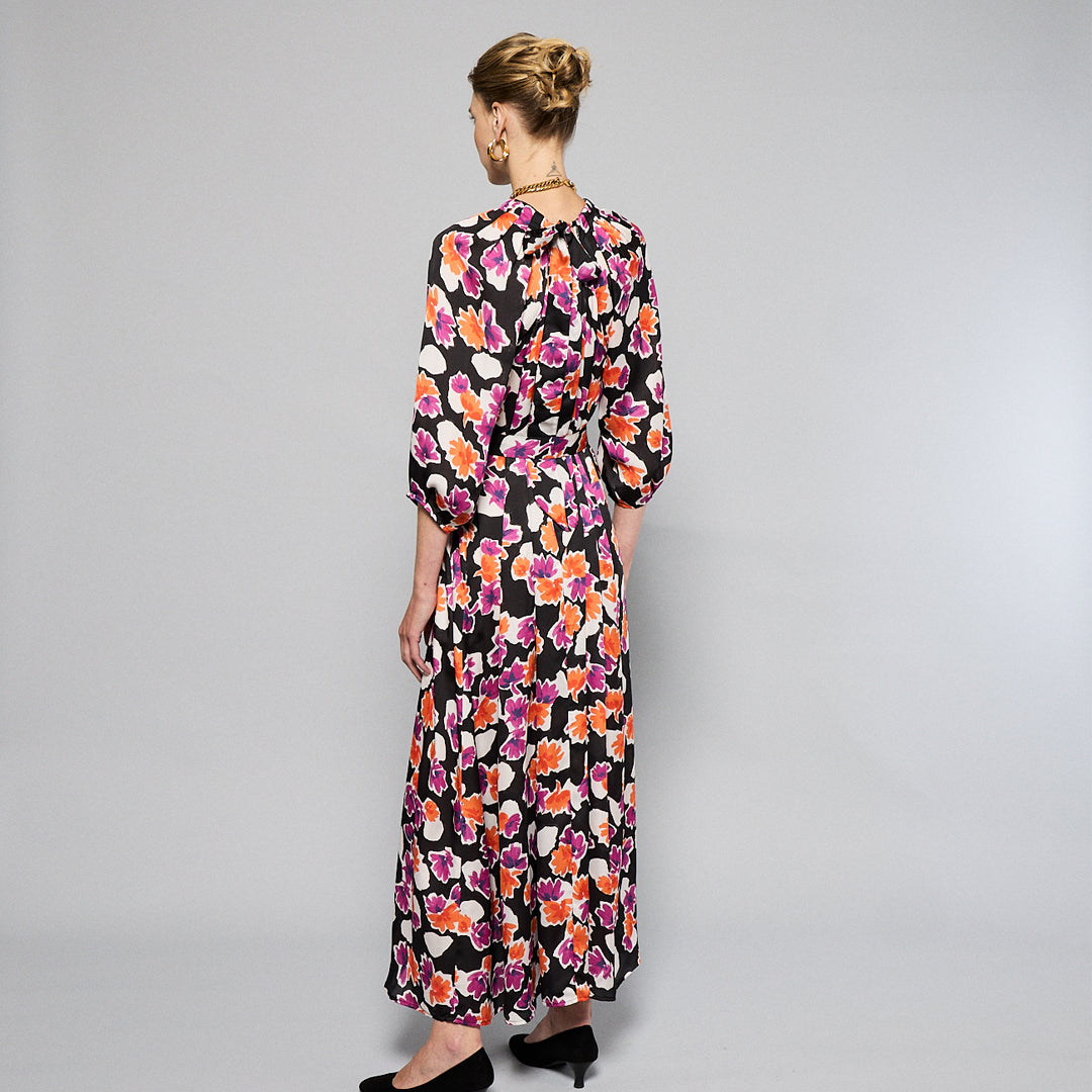 ナタリ・マキシワンピース