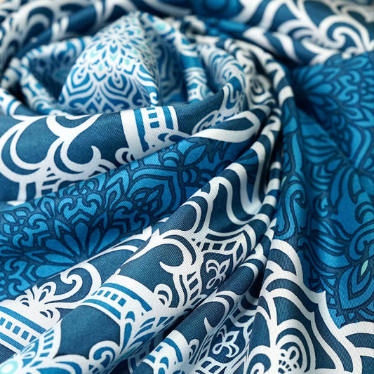 マンダラスカーフ CORALIA