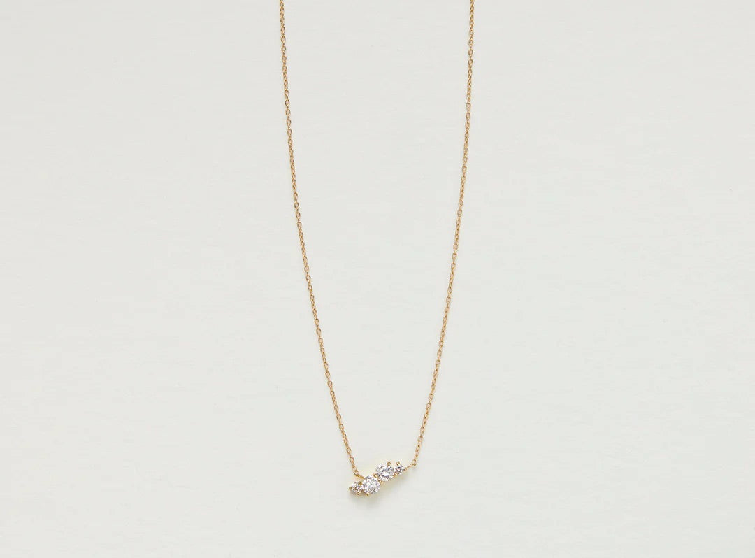 K18YG ４粒ダイヤモンドネックレス