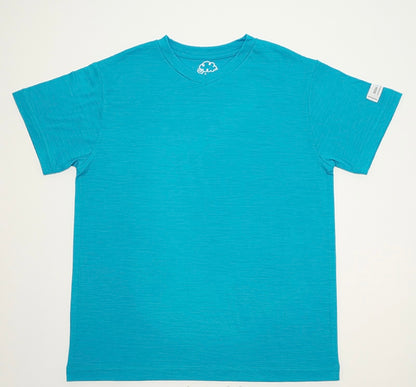 肌と地球に優しい「VネックTシャツ」
