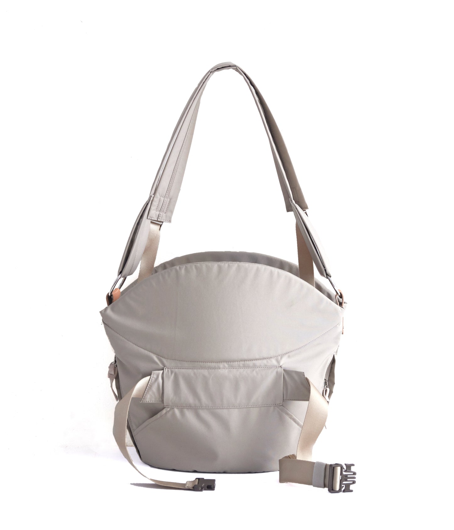 20kgまでのお子さまを抱っこできるファッションバッグ・「N/ORN」（ノルン）